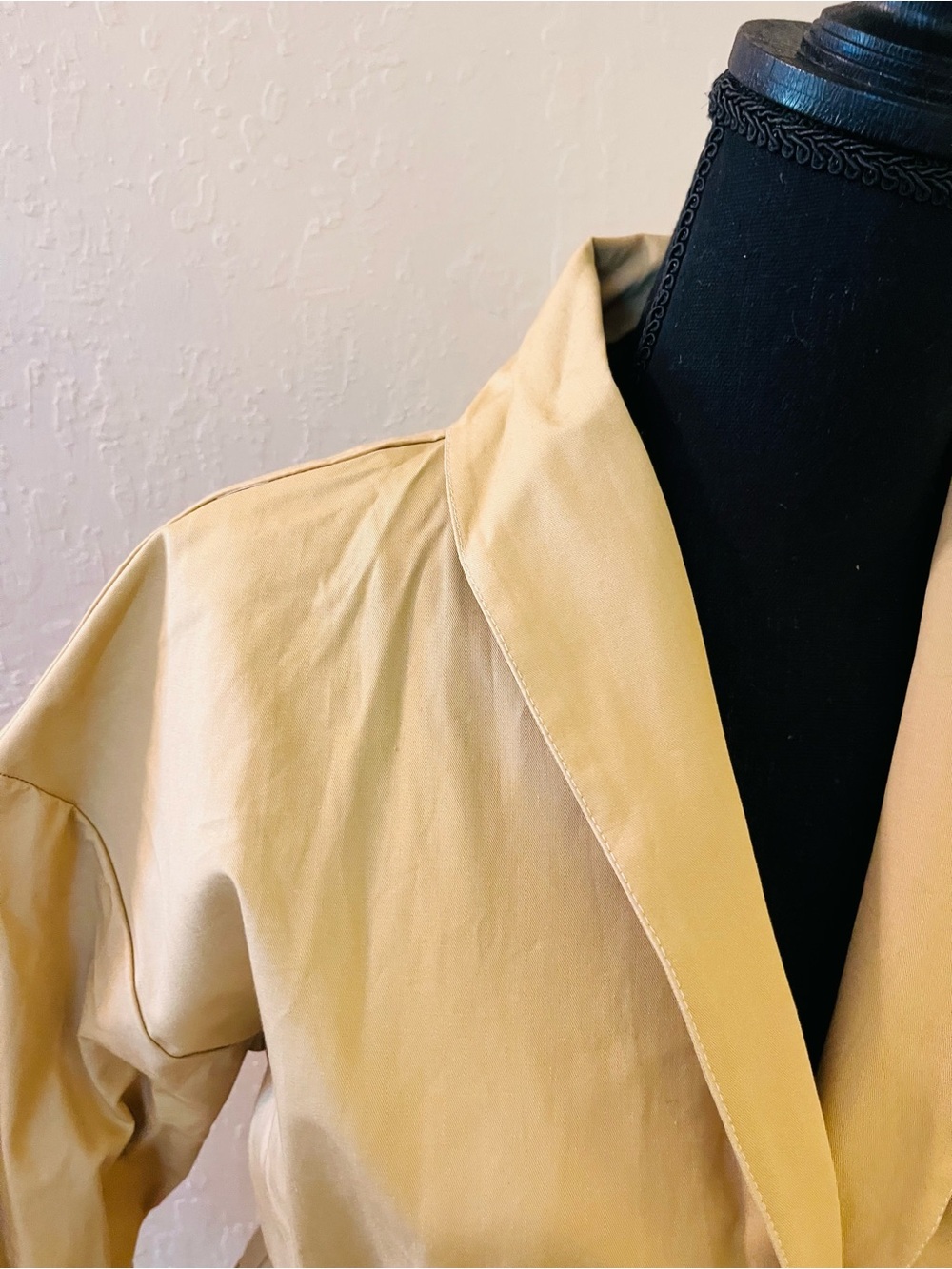 Mossimo Supply Co. Tan Wrap Trench Coat with Self-Tie Belt - Picture 2 of 7